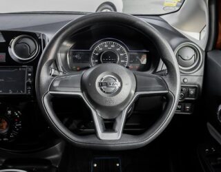 2017 Nissan Note e-power X image 315001