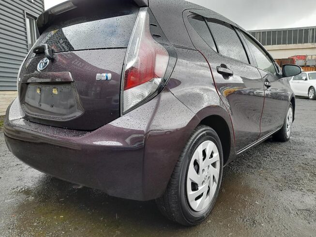 2015 Toyota Aqua Hybrid S Model, Push Start image 298857