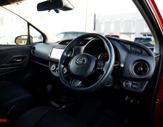 2016 Toyota Vitz U spec, Push Start,Reverse camera image 295712