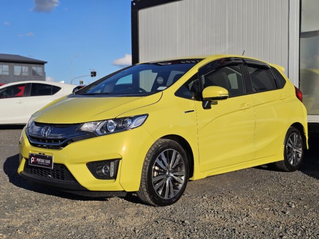 2013 Honda Fit L-package Hybrid image 298216