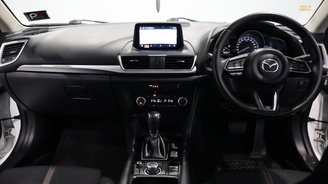 2018 Mazda 3 GSX 2.0P/6AT *NZ NEW* image 307359