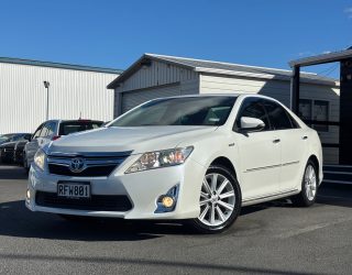2013 Toyota Camry Hybrid G-Package image 296765