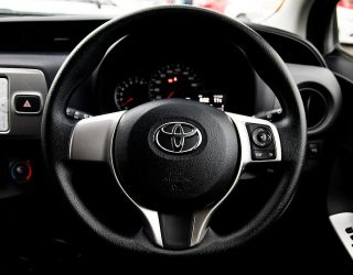 2014 Toyota Vitz F Model, Push Start, I stop Low KMs image 296050
