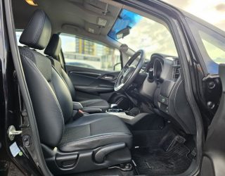 2014 Honda Fit Hybrid Hybrid L-package image 297371