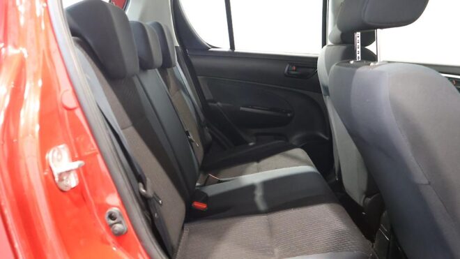 2016 Suzuki Swift GLB 1.4P/5MT/HA/5DR/ image 307378