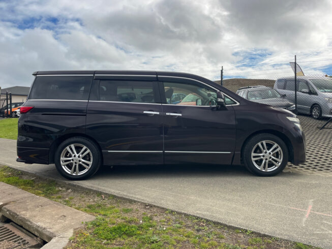 2012 Nissan Elgrand 250 Highway Star image 298765