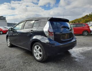 2015 Toyota Aqua Hybrid S Model, Push Start image 298063