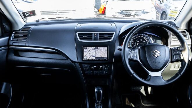 2015 Suzuki Swift SWIFT-STYLE Edition image 308639