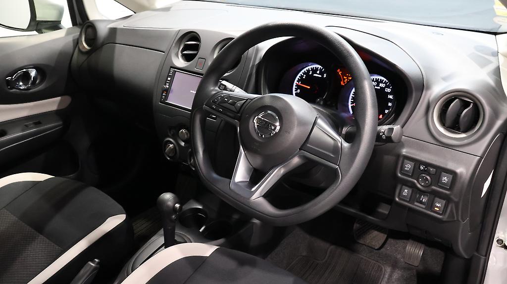 2017 Nissan Note Lane Departure Warning image 318085