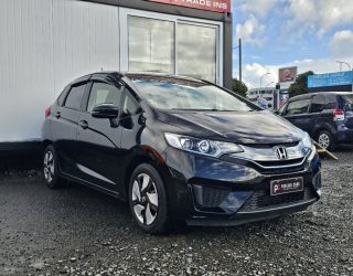 2014 Honda Fit Hybrid Hybrid L-package image 297366