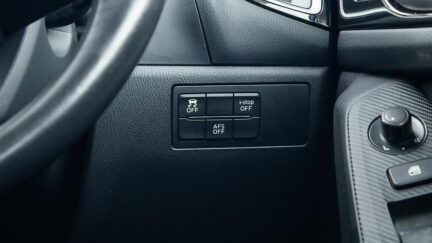 2014 Mazda Axela 20S Touring Skyactiv image 316119