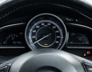 2014 Mazda Axela 20S Touring Skyactiv image 316114