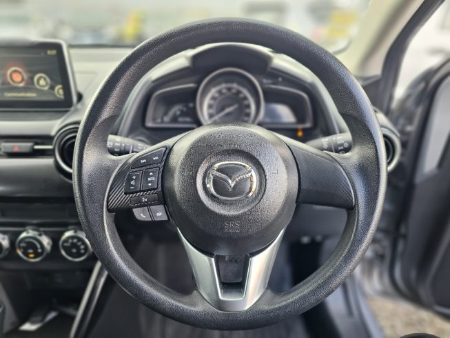 2014 Mazda Demio 13S image 297333