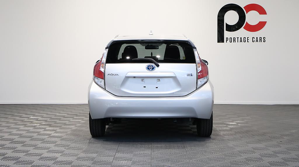 2015 Toyota Aqua S Model, Push Start, Reverse Camera image 319024