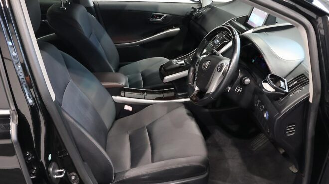 2014 Toyota Sai G Model with Cruise image 315744