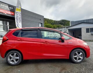 2016 Honda Fit Hybrid F-Package image 297958