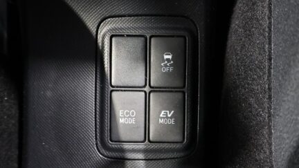 2015 Toyota Aqua S Model, Push Start, Reverse Camera image 319038