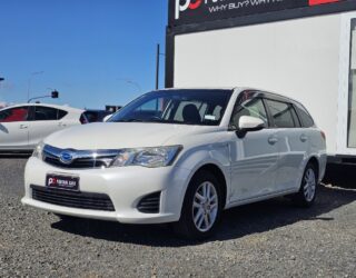 2013 Toyota Corolla Fielder Hybrid G Model – Push Button Start image 298288