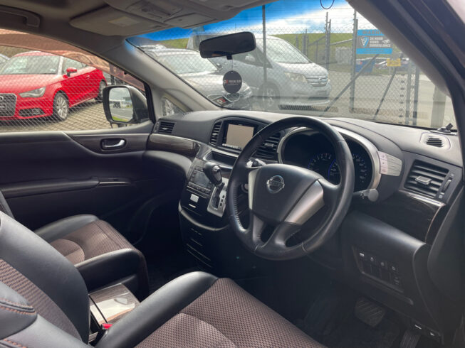 2012 Nissan Elgrand 250 Highway Star image 298772