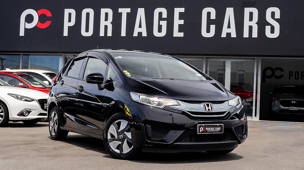 2014 Honda Fit Hybrid L-package image 297362