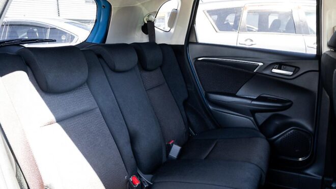 2014 Honda Fit Hybrid F Package, Push start image 308959