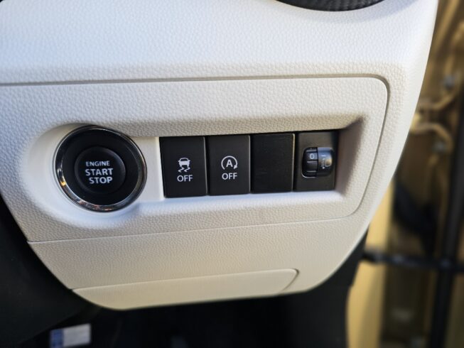 2016 Suzuki Ignis hybrid image 298258