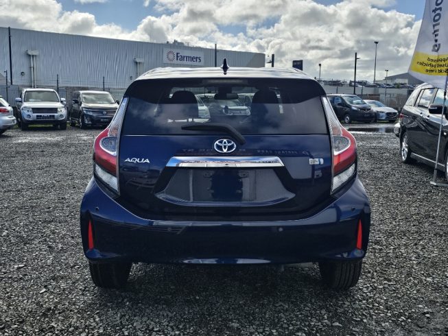 2018 Toyota Aqua Hybrid S Style image 296108