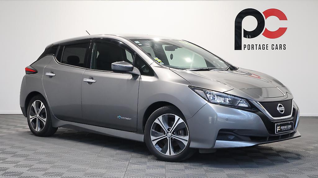 2018 Nissan Leaf X Model with Pro-Pilot **85.89% SOH image 297402