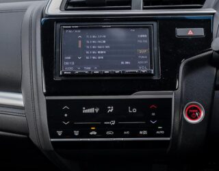 2018 Honda Fit Hybrid F, Push start, Reverse cam image 316185