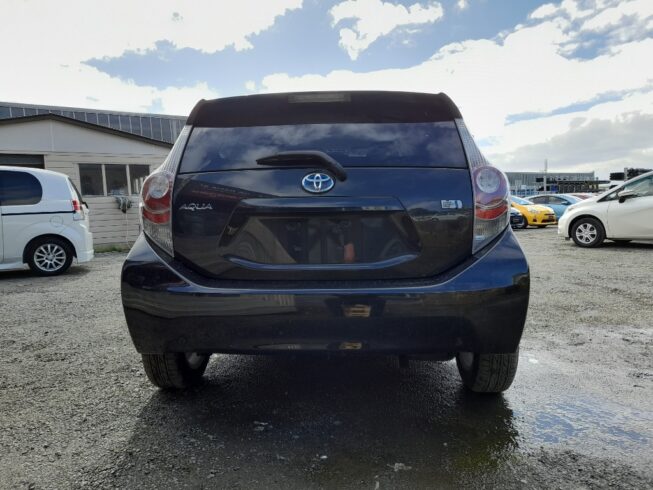 2015 Toyota Aqua Hybrid S Model, Push Start image 298062