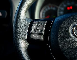 2016 Toyota Vitz F model, I stop, Push start image 295654