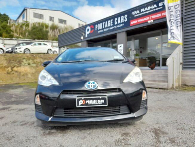 2015 Toyota Aqua Hybrid S Model, Push Start image 298065