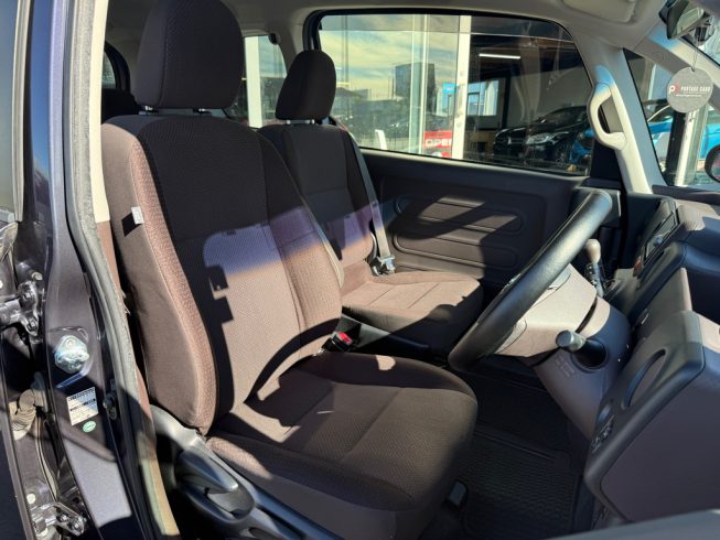 2013 Toyota Spade G Model image 296270