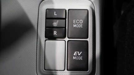 2013 Toyota Aqua S Model. Low KMS Push Button Start image 313634