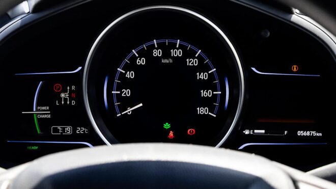 2014 Honda Fit Hybrid F Package, Push start image 308964