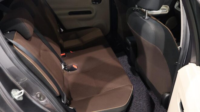 2012 Toyota Aqua G Model Push Start and Reversing Camera image 314831