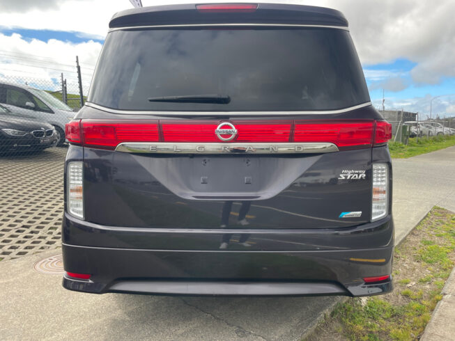 2012 Nissan Elgrand 250 Highway Star image 298767