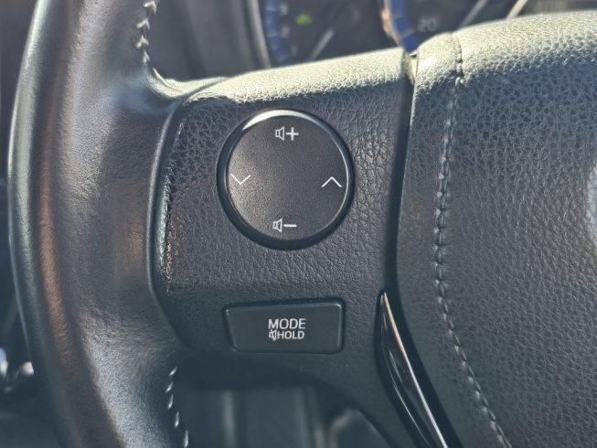 2016 Toyota Corolla Fielder Hybrid WxB image 296135