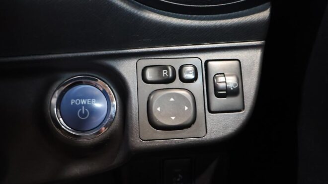 2013 Toyota Aqua S Model. Low KMS Push Button Start image 313628