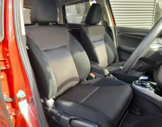 2016 Honda Fit Hybrid F-Package image 297962