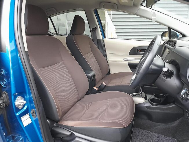 2012 Toyota Aqua G Model Push Start image 298811