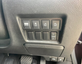 2012 Nissan Elgrand 250 Highway Star image 298775