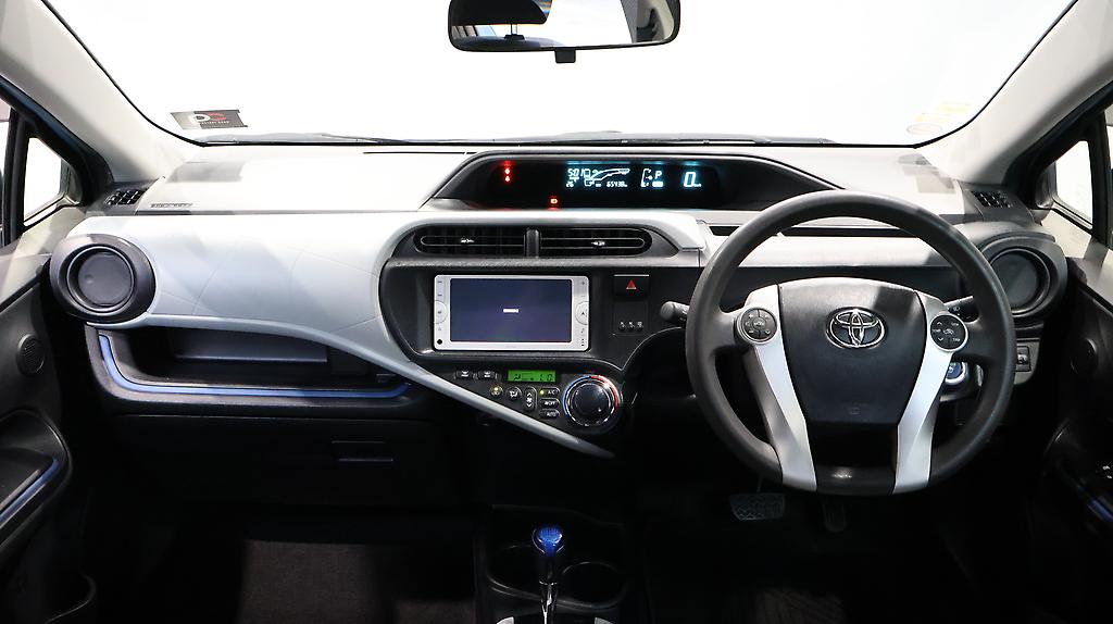 2013 Toyota Aqua S Model. Low KMS Push Button Start image 313626