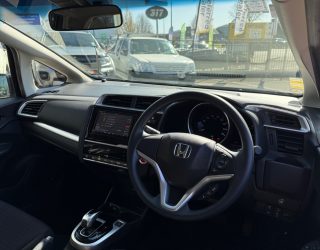 2018 Honda Fit Hybrid F image 297746