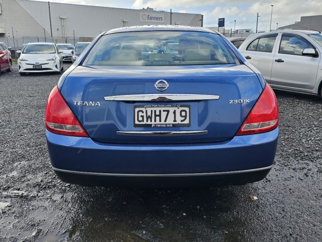 2004 Nissan Teana Nissan Teana 230JM. image 297450