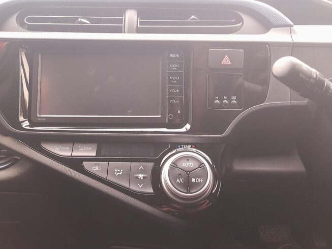 2015 Toyota Aqua S Model, Push Start, Reverse Camera image 298833