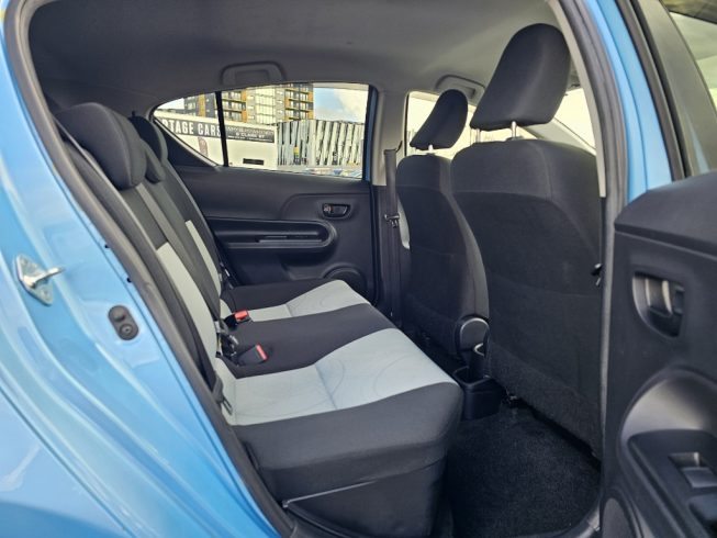 2013 Toyota Aqua S Model. Low KMS image 295906