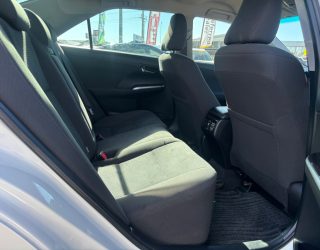 2013 Toyota Camry Hybrid G-Package image 296773