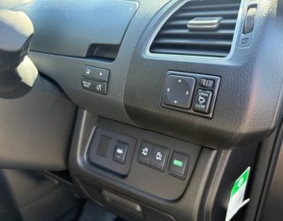 2014 Nissan Serena Hybrid Highway Star S-Hybrid image 297765