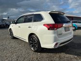 2016 Mitsubishi Outlander PHEV – High Spec – Low KMS image 296890